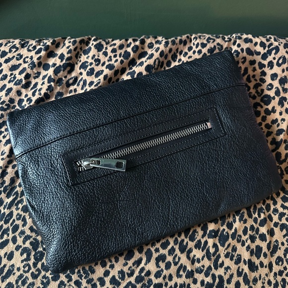 Sandro Fold Over Leather Cluth - Picture 4 of 5